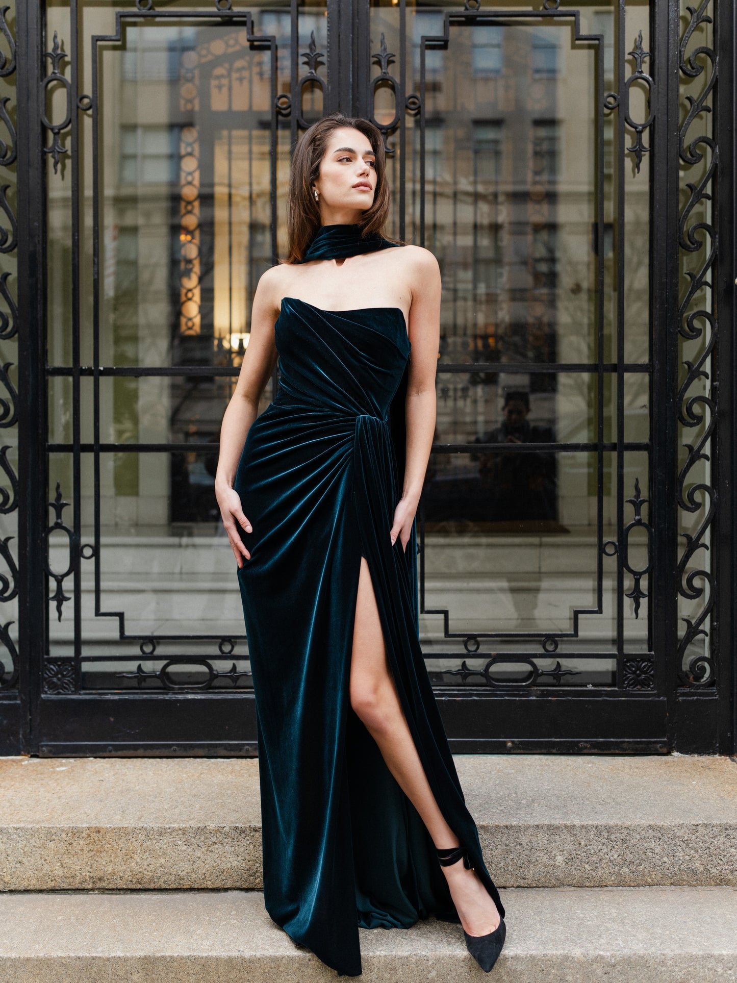 Monique Lhuillier Fall 2024 Strapless, draped column gown with scarf and high leg slit in Dark Teal stretch velour - lookbook.