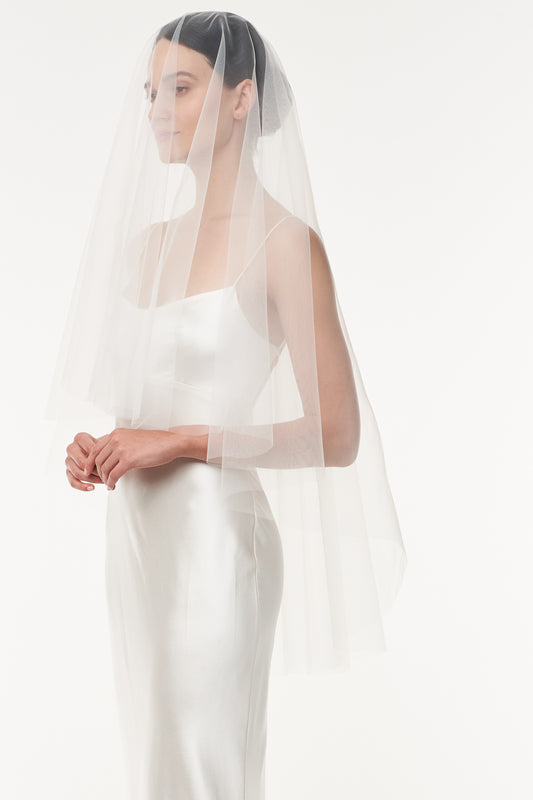 Fingertip length tulle veil with blusher