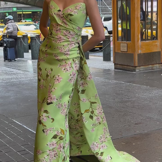 Monique Lhuillier Fall 2025  Draped Bodice Column Gown with Train in Celedon/Multi Wisteria Printed Gazar - video.