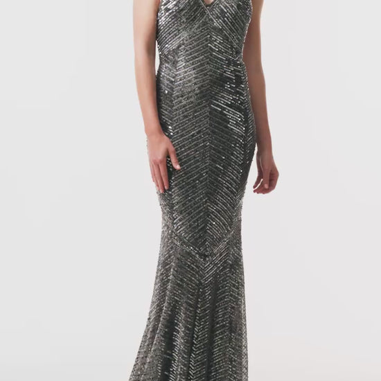Monique Lhuillier Fall 2025 Gunmetal V-neck embroidered tulle sheath gown - video.