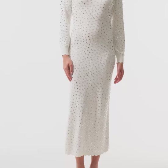 Monique Lhuillier Fall 2025 Ivory/silver Long sleeve cotton hotfix knit dress- video.