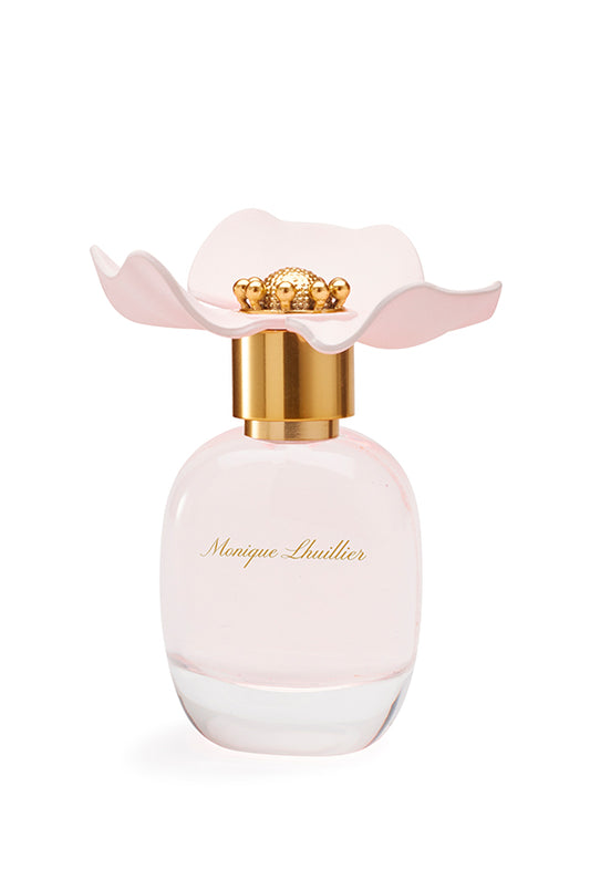 airy and luminous eau de parfum with notes of Sicilian bergamot and freesia 